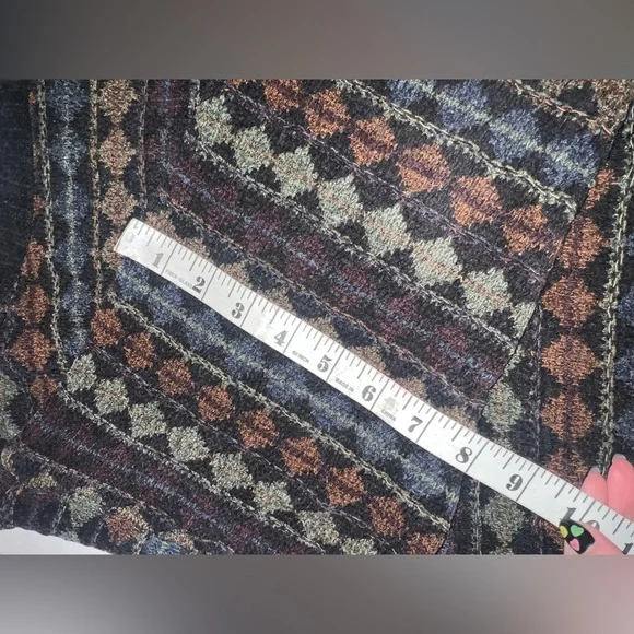 Vintage Grandpa Multi-Colored Oversized Sweater - Picture 9 of 9